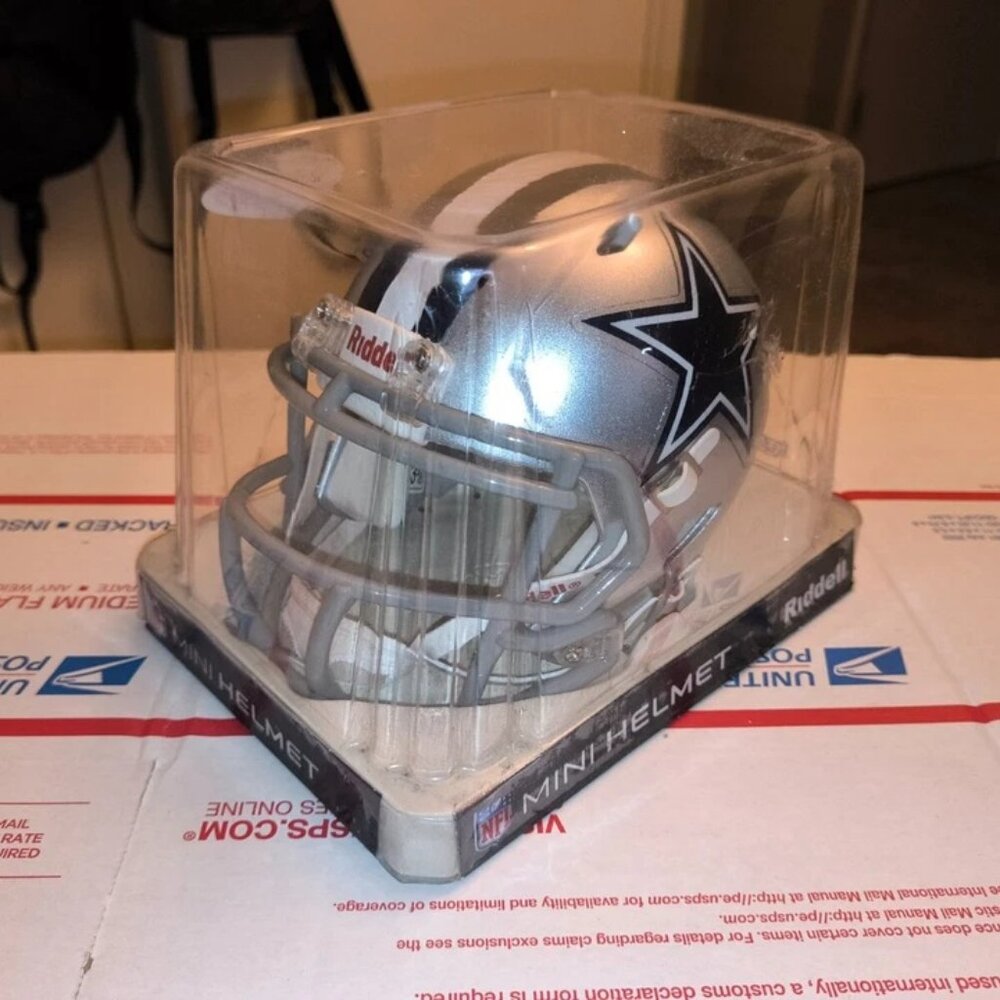 Dallas Cowboys 2012 Riddell NFL Speed Throwback Mini Helmet Licensed -Brand NEW!